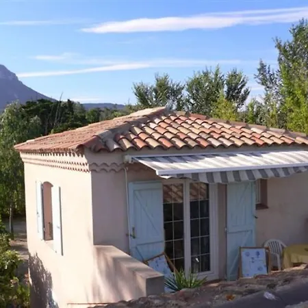 A Campagne Proche Plages דירה לה גארד